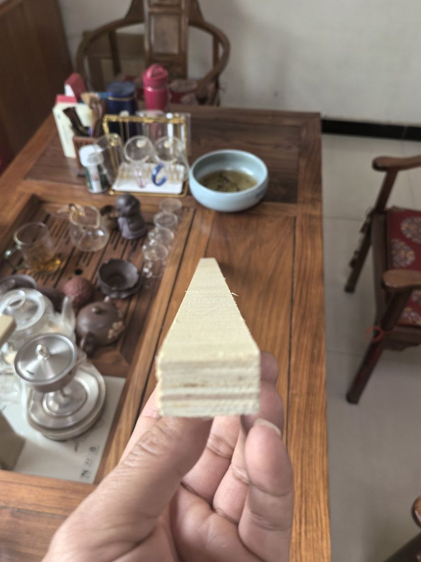 點(diǎn)擊查看詳細(xì)信息<br>標(biāo)題：LVL多層條 閱讀次數(shù)：1